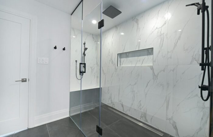 Budget pour faire une douche à l&rsquo;italienne : ce qu&rsquo;il faut vraiment prévoir