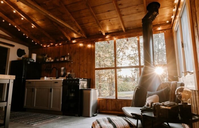 Orientation d&rsquo;une maison par rapport au soleil : ce que personne ne dit avant l&rsquo;achat